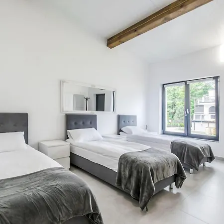 住宿加早餐酒店 Bema 3*